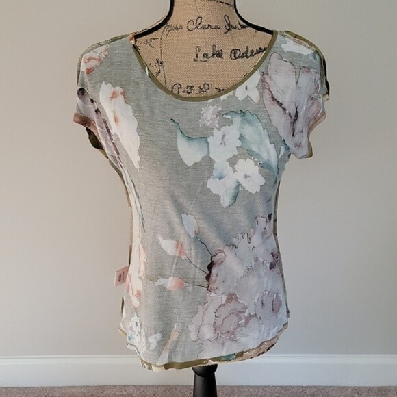NWT Philosophy floral top - Picture 6 of 7